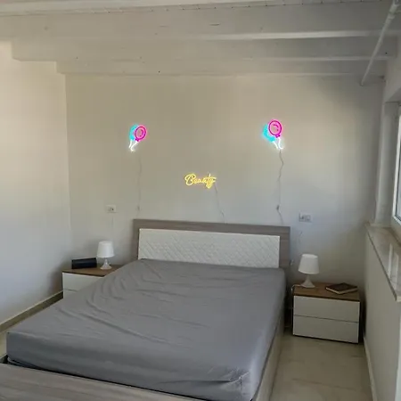 Poppity House